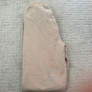 Tan Sweatpants SKIMS outdoor jogger